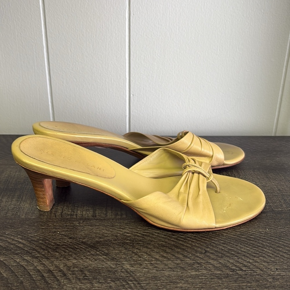 Vintage Antonio Melani Tan Women's Slide Sandals - Picture 3 of 6